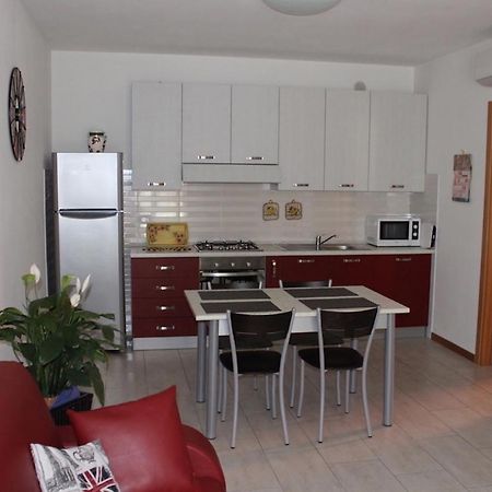 Casa Di Chiara Διαμέρισμα Πεσκιέρα ντελ Γκάρντα Εξωτερικό φωτογραφία